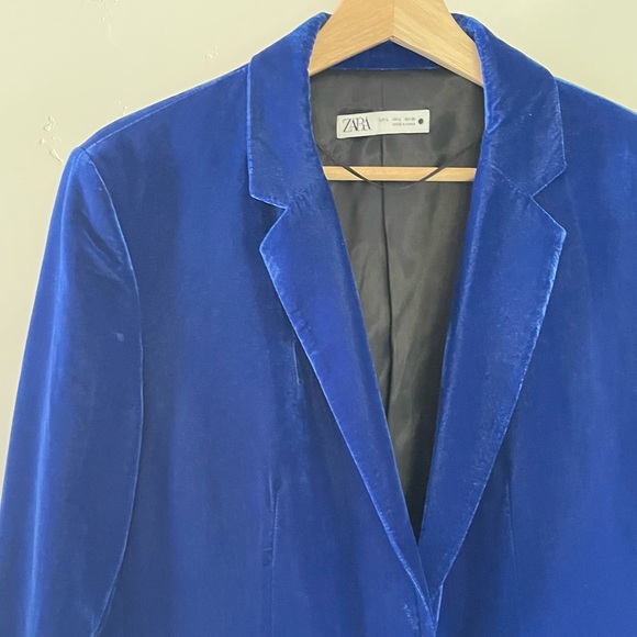 Zara Jackets & Blazers - Zara Blue Velvet Jacket Blazer, Size L